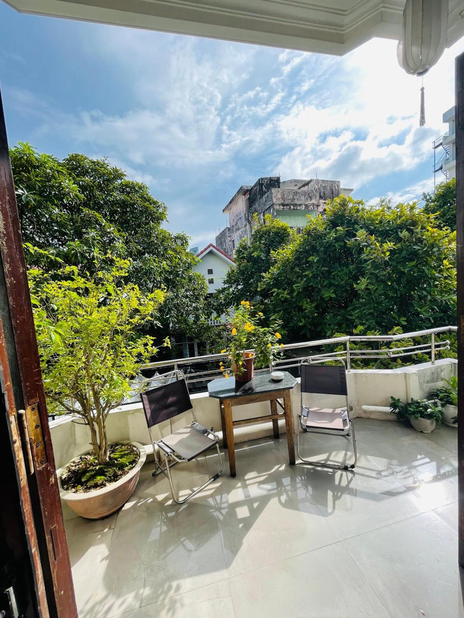 Shark Homestay Hue Exterior foto